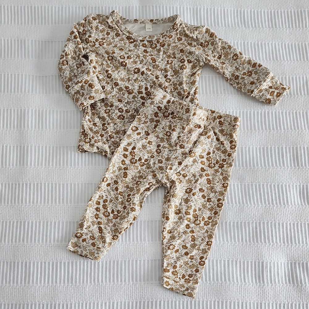 Quincy Mae Gorgeous Floral Set